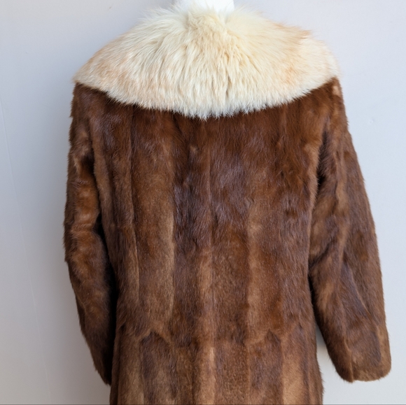 Vintage Mink Fur Coat With Fox Fur Collar And Trim - Picture 3 of 16